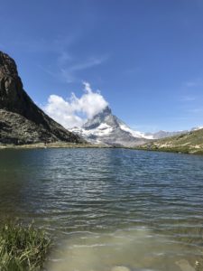 絶景 ヨーロッパで最も高い展望台 マッターホルン展望台への行き方とハイキングコースを紹介 アルプス自由帳